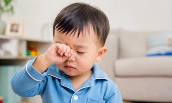 Dấu hiệu cảnh báo bệnh glôcôm ở trẻ - Báo TinVina