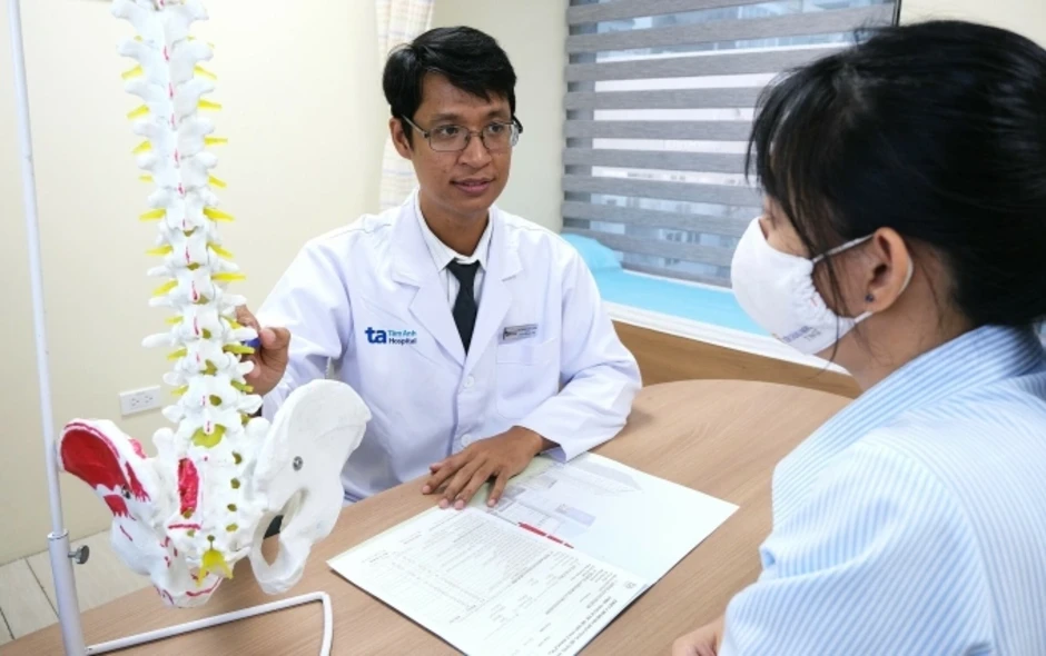 Dấu hiệu cảnh báo gai cột sống - Báo TinVina Dấu hiệu cảnh báo gai cột sống - Báo TinVina