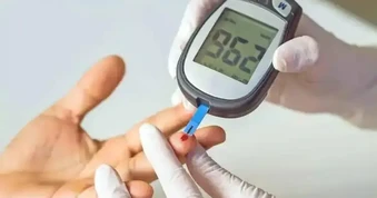 Dấu hiệu nguy hiểm nhất của bệnh tiểu đường không phải là khát nước, mà là sự xuất hiện thường xuyên của 10 bất thường này