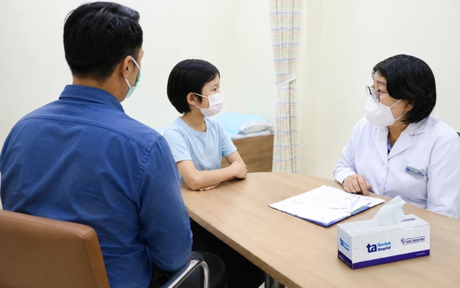Dấu hiệu nhận biết trẻ mắc sốt xuất huyết - Báo TinVina Dấu hiệu nhận biết trẻ mắc sốt xuất huyết - Báo TinVina