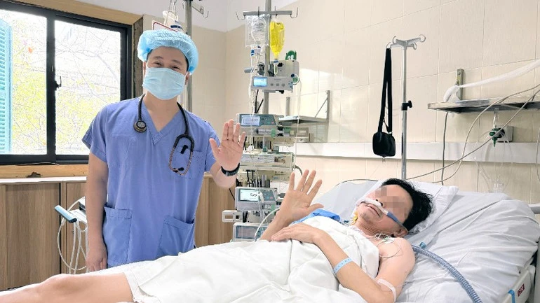 Dấu mốc mới trong lĩnh vực ghép tạng: Việt Nam lần đầu tiên triển khai ca ghép tạng domino Dấu mốc mới trong lĩnh vực ghép tạng: Việt Nam lần đầu tiên triển khai ca ghép tạng domino