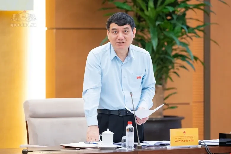 Đề xuất cấm triệt để thuốc lá điện tử, siết chặt điểm bán thuốc lá Đề xuất cấm triệt để thuốc lá điện tử, siết chặt điểm bán thuốc lá