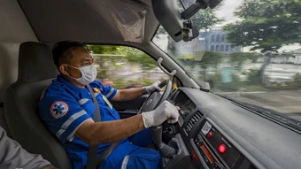 Đề xuất tài xế xe cứu thương phải kiêm nhiệm sơ cứu