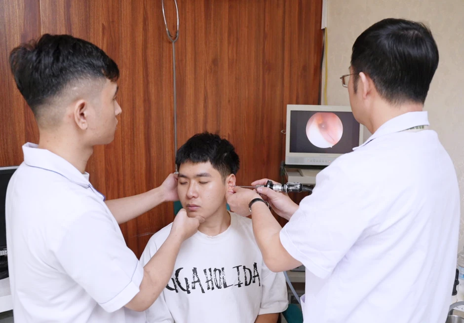 Đi xuất khẩu lao động: Sức khỏe có vấn đề dễ bị trả về nước Đi xuất khẩu lao động: Sức khỏe có vấn đề dễ bị trả về nước