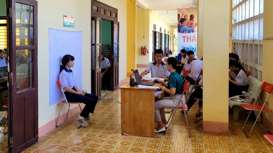 Địa phương đầu tiên ở Lâm Đồng triển khai khám sức khỏe miễn phí toàn dân Địa phương đầu tiên ở Lâm Đồng triển khai khám sức khỏe miễn phí toàn dân