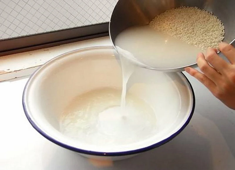 Điều gì xảy ra nếu bạn vo gạo quá nhiều lần trước khi nấu?