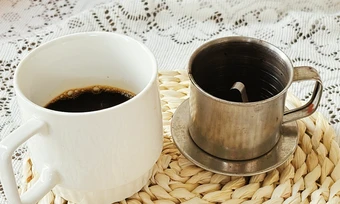 Điều gì xảy ra với thận khi uống cà phê mỗi ngày?