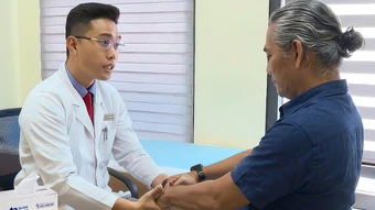 Điều trị rách gân chóp xoay thế nào - Báo TinVina