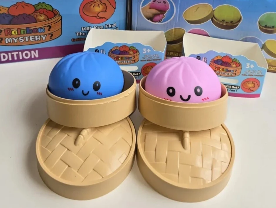Đồ chơi bánh bao squishy giả bị cảnh báo chứa độc chất gây ung thư Đồ chơi bánh bao squishy giả bị cảnh báo chứa độc chất gây ung thư