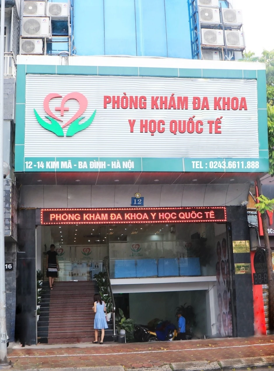 Đột nhập phòng khám biến tướng: Hành nghề 'chui', chữa yếu sinh lý Đột nhập phòng khám biến tướng: Hành nghề 'chui', chữa yếu sinh lý