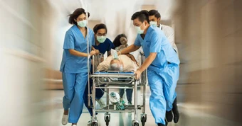 Đột quỵ thường "rình rập" những người KHÔNG làm điều này khi thức dậy
