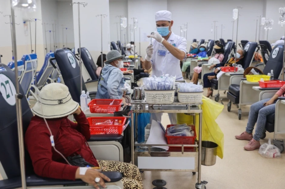 Dự báo ca ung thư tại Việt Nam tăng 70% vào năm 2050 Dự báo ca ung thư tại Việt Nam tăng 70% vào năm 2050