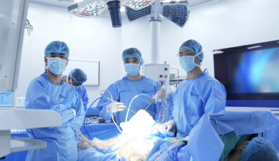 Dùng gân tự thân tái tạo sụn chêm cho nam thanh niên - Báo TinVina Dùng gân tự thân tái tạo sụn chêm cho nam thanh niên - Báo TinVina