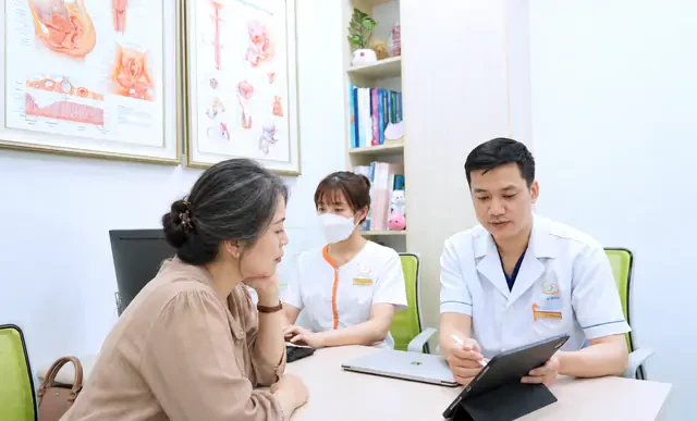 Đừng trách người phụ nữ tuổi mãn kinh “khó tính”: Có thể cô ấy đang trải qua những ngày tháng rất khó khăn Đừng trách người phụ nữ tuổi mãn kinh “khó tính”: Có thể cô ấy đang trải qua những ngày tháng rất khó khăn