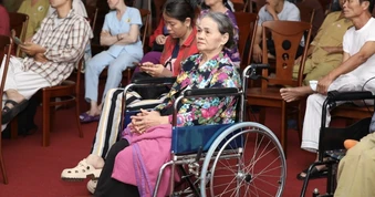 Dùng y nghệ thuật để "chữa lành" cho bệnh nhân tai biến, ung thư