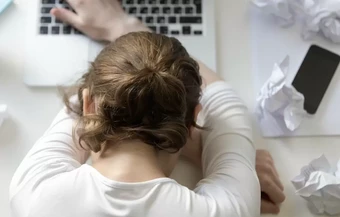 'Ép' vợ triệt sản