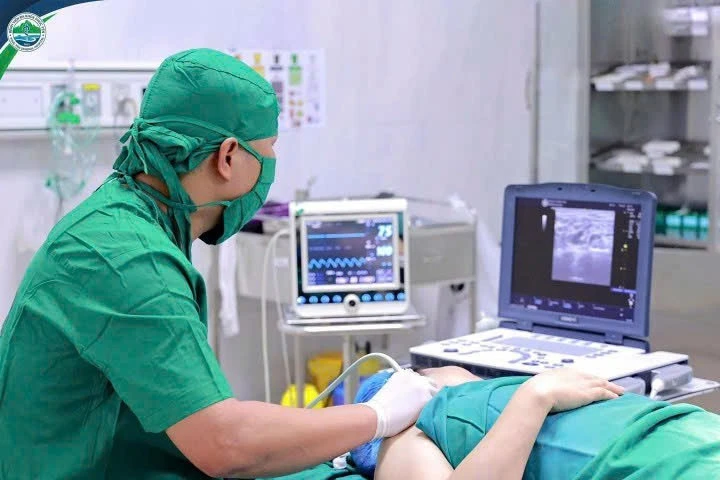 Gắn kết và đồng cảm giữa thầy thuốc và bệnh nhân Gắn kết và đồng cảm giữa thầy thuốc và bệnh nhân