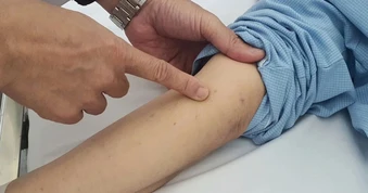 Gia tăng ca mắc Covid-19, não mô cầu, sốt xuất huyết
