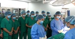 Giám đốc Bệnh viện Xanh Pôn nghẹn lời tri ân nghĩa cử của nữ đồng nghiệp