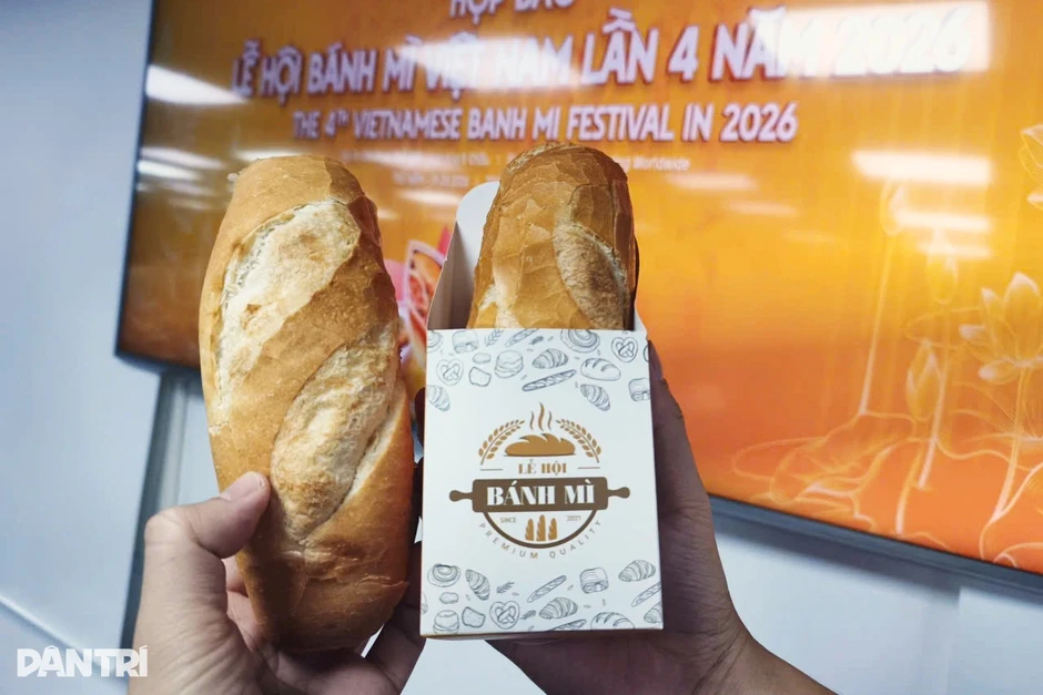 Giám đốc Sở ATTP TPHCM: "Làm kỹ", lấy mẫu ngẫu nhiên tại lễ hội bánh mì Giám đốc Sở ATTP TPHCM: "Làm kỹ", lấy mẫu ngẫu nhiên tại lễ hội bánh mì