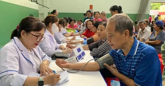Giám đốc Sở Y tế TPHCM nói gì khi phát hiện 64% số người dân đi khám mắc bệnh?