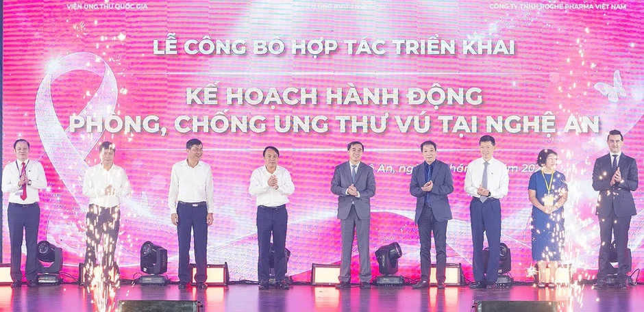 Giảm gánh nặng cho bệnh nhân ung thư vú nhờ sàng lọc, điều trị sớm Giảm gánh nặng cho bệnh nhân ung thư vú nhờ sàng lọc, điều trị sớm