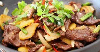 Giao mùa cơ thể dễ mệt mỏi, uể oải: 6 thực phẩm giàu sắt giúp bổ sung dưỡng chất, hỗ trợ duy trì sức khỏe