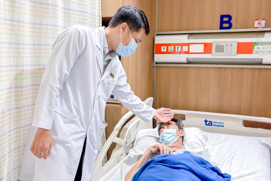 Giun lươn mang vi khuẩn E.Coli tấn công não, phổi người đàn ông - Báo TinVina Giun lươn mang vi khuẩn E.Coli tấn công não, phổi người đàn ông - Báo TinVina