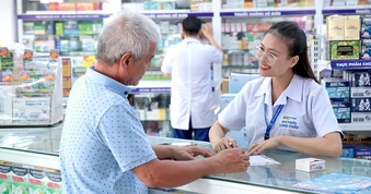 Góp thưởng từ yêu thương, 'Ví Khỏe Nhà Ta' của Long Châu gắn kết gia đình đa thế hệ
