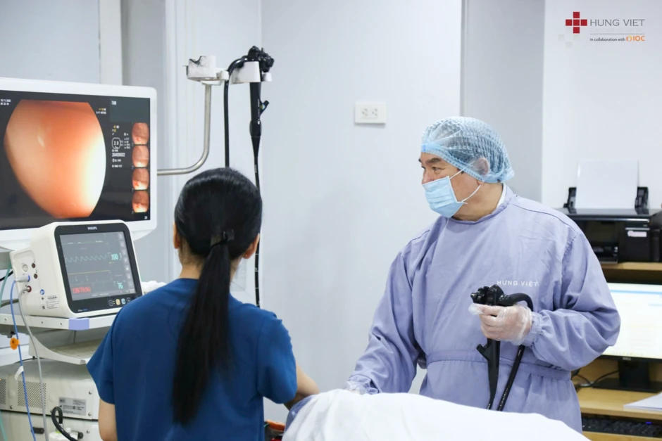 GS.TS.BS Hà Văn Quyết: Người nâng tầm tầm soát ung thư tiêu hóa tại Hưng Việt bằng 'mắt thần' nội soi GS.TS.BS Hà Văn Quyết: Người nâng tầm tầm soát ung thư tiêu hóa tại Hưng Việt bằng 'mắt thần' nội soi