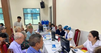 Hà Nội đã khám sức khoẻ miễn phí cho 1,7 triệu người dân