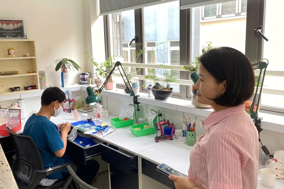 Hà Nội: Gần một nửa cơ sở răng giả được kiểm tra có vi phạm Hà Nội: Gần một nửa cơ sở răng giả được kiểm tra có vi phạm