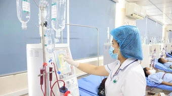 Hà Nội hỗ trợ đến 20 triệu đồng mỗi tháng cho bác sĩ về tuyến dưới - Báo TinVina