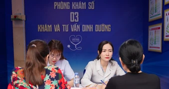 Hà Nội khám sức khỏe miễn phí, phát hiện hơn 2.800 ca bất thường