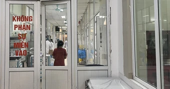 Hà Nội thông tin về 17 ca Covid-19 và các ổ dịch tay chân miệng