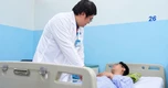 Hai thanh niên cấp cứu lúc nửa đêm trong tình trạng vùng kín đau đớn