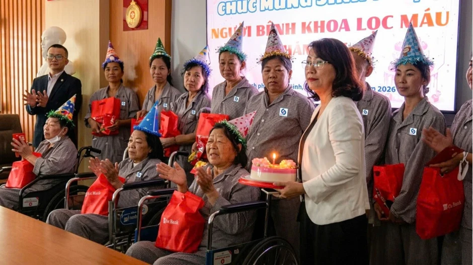 Hàng chục tỉ đồng được huy động mỗi năm hỗ trợ bệnh nhân khó khăn Hàng chục tỉ đồng được huy động mỗi năm hỗ trợ bệnh nhân khó khăn