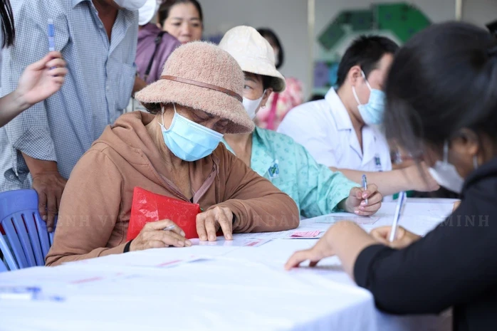 Hàng trăm suất khám, tiêm miễn phí trong chiến dịch phòng ngừa ung thư tại TPHCM Hàng trăm suất khám, tiêm miễn phí trong chiến dịch phòng ngừa ung thư tại TPHCM