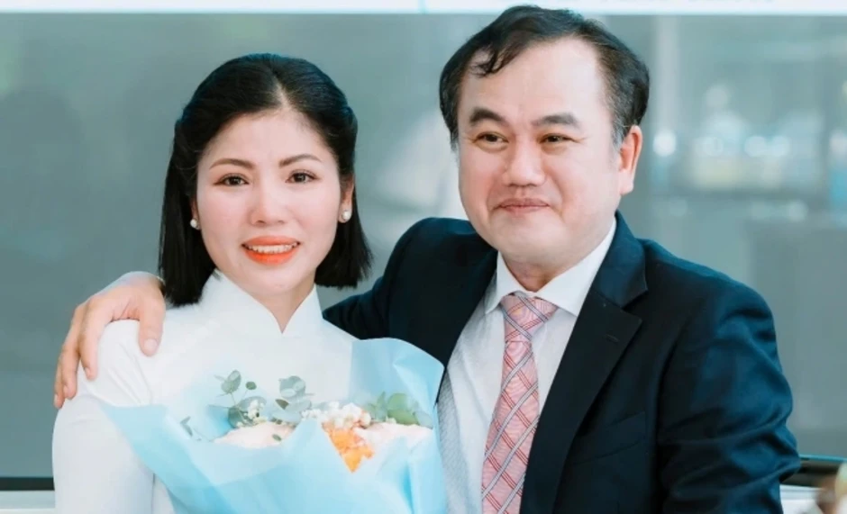 Hành trình tìm lại ngoại hình bình thường của nữ giám đốc sứt môi Hành trình tìm lại ngoại hình bình thường của nữ giám đốc sứt môi