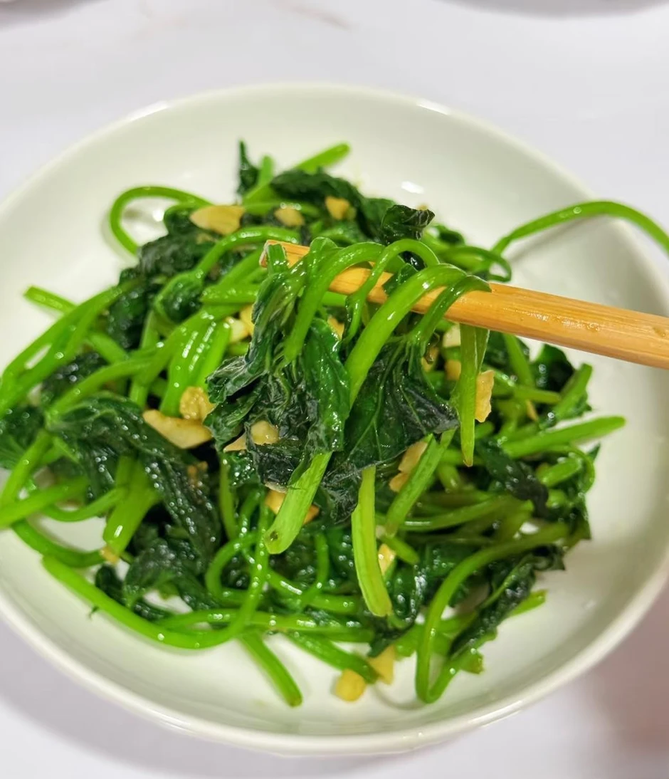 Hãy mua 3 loại rau không thuốc trừ sâu này và nấu thành các món ăn ngon miệng, tốt cho hệ tiêu hóa, lợi sức khỏe Hãy mua 3 loại rau không thuốc trừ sâu này và nấu thành các món ăn ngon miệng, tốt cho hệ tiêu hóa, lợi sức khỏe