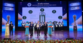 Herbalife Việt Nam nhận giải Dịch vụ Số Xuất sắc với ứng dụng VNHUB