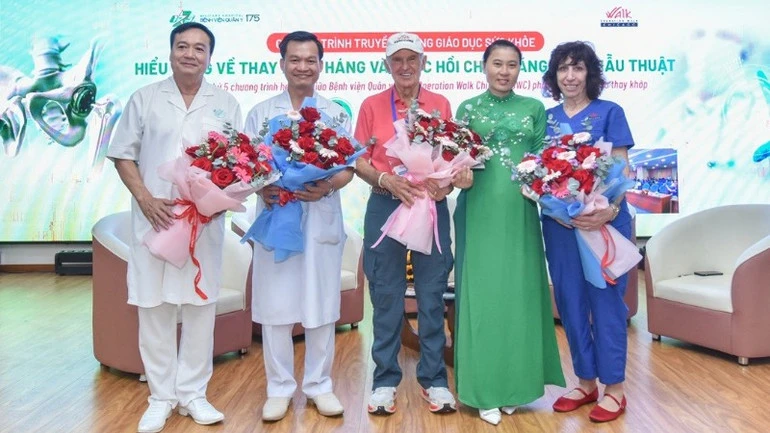 Hiểu đúng về thay khớp háng và phục hồi chức năng sau phẫu thuật Hiểu đúng về thay khớp háng và phục hồi chức năng sau phẫu thuật