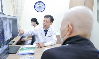 Ho kéo dài có phải dấu hiệu ung thư phổi? - Báo TinVina