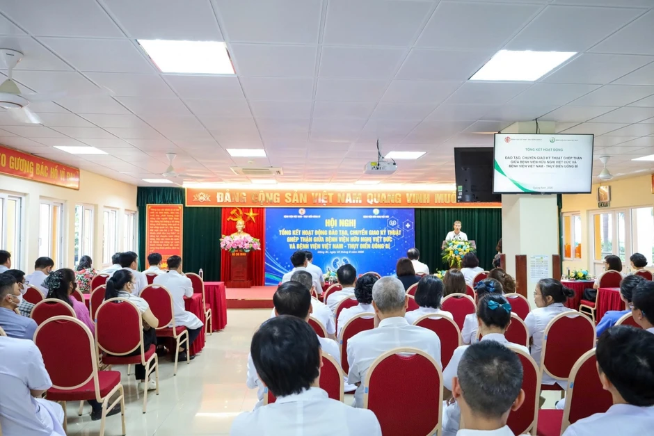 Hội nghị tổng kết hoạt động đào tạo, chuyển giao kỹ thuật ghép thận Hội nghị tổng kết hoạt động đào tạo, chuyển giao kỹ thuật ghép thận