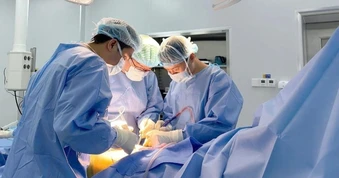 Hồi phục 2cm chân bị lệch cho nữ du khách Nga nhờ công nghệ in 3D