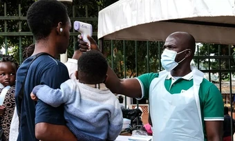 Hơn 100 người chết vì Ebola, Mỹ hạn chế nhập cảnh khách từ 3 nước châu Phi