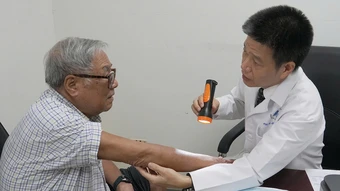 Hơn 2 triệu người Việt sống chung với bệnh vảy nến