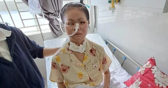 Hơn 60 ngày níu mạng cô gái ở TPHCM mắc căn bệnh "tự mình tấn công mình"
