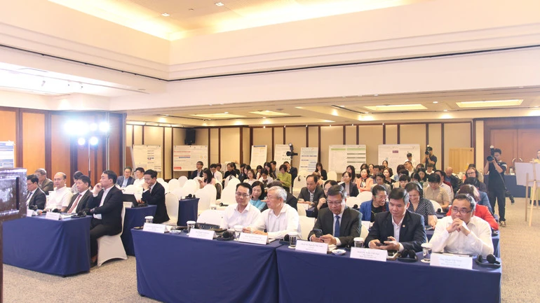 Hướng tới hệ thống toàn diện và bền vững trong chăm sóc sức khỏe sa sút trí tuệ