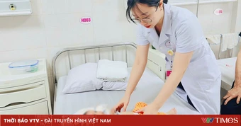 Hy hữu: Bé 2 tháng tuổi mang khối u nang buồng trứng